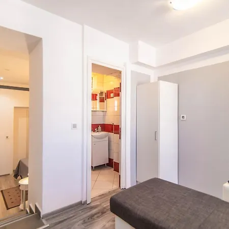 Giovanna Boutique & Pool Guest house *