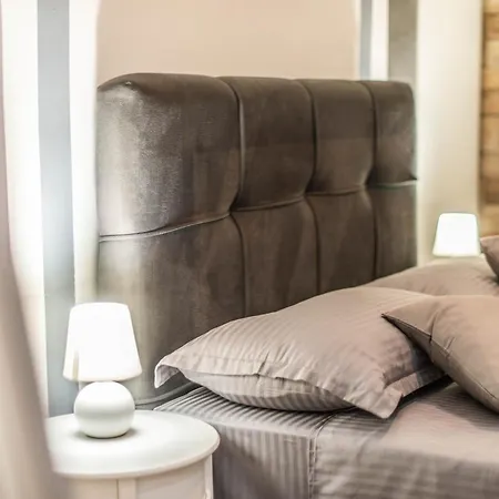 Giovanna Boutique & Pool Guest house