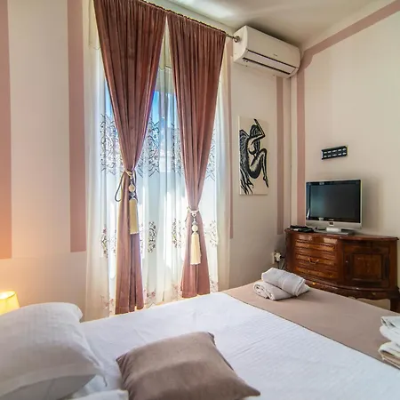 Giovanna Boutique & Pool Guest house