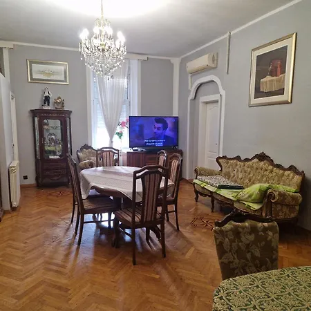 Giovanna Boutique & Pool Guest house Pula