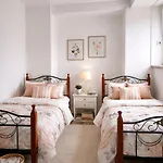 Giovanna Boutique & Pool Vendégház Póla