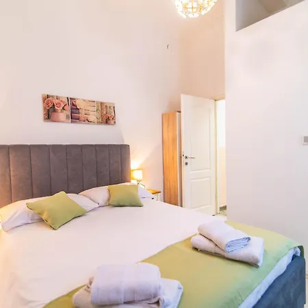 Gæstehus Giovanna Boutique & Pool